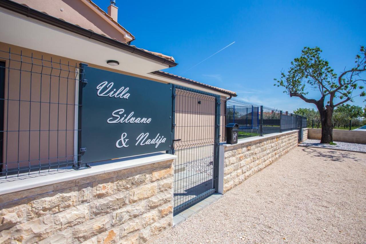 Villa Silvano & Nadija Kastelir Luaran gambar