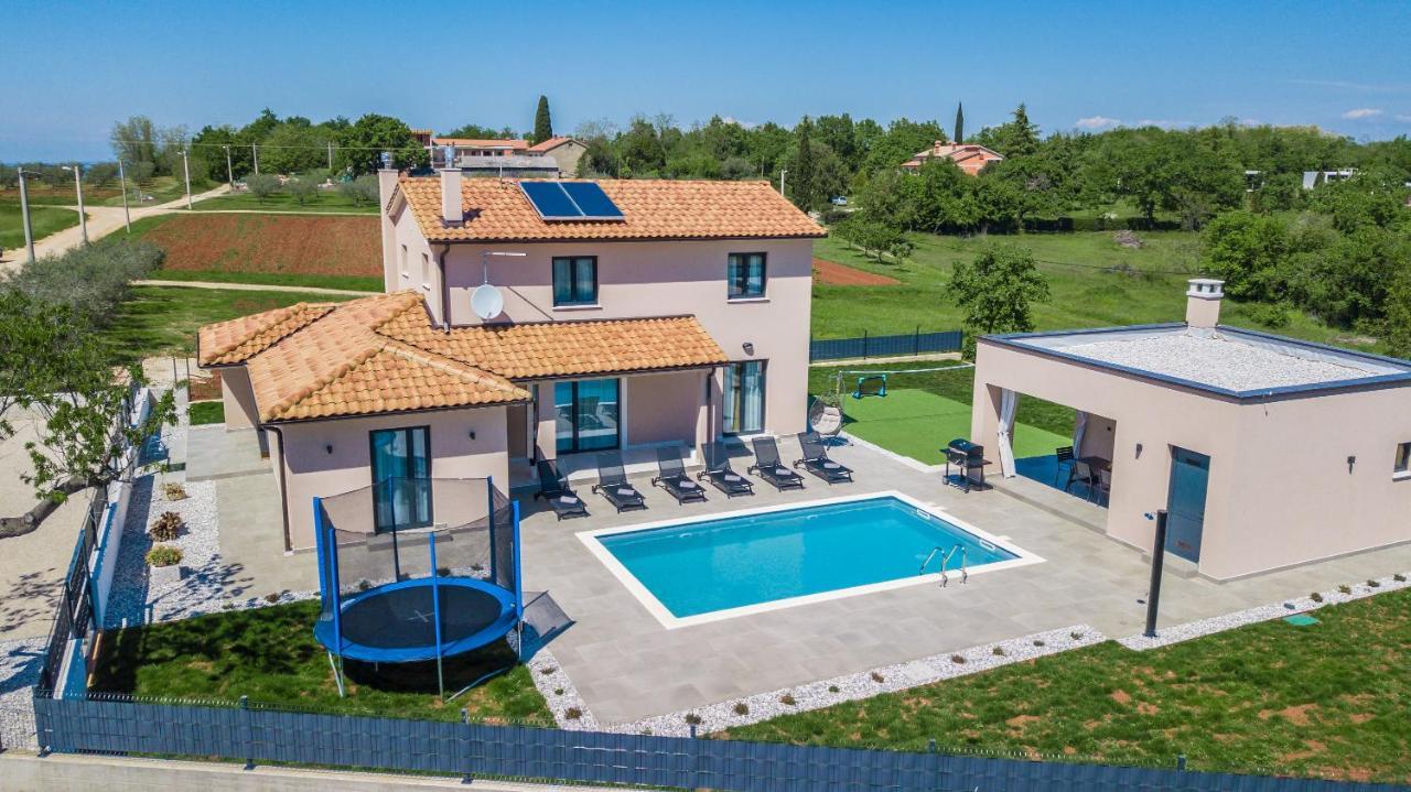 Villa Silvano & Nadija Kastelir Luaran gambar